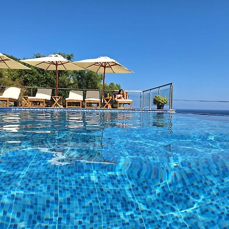 Sarti Thea Hotel Екстериор снимка