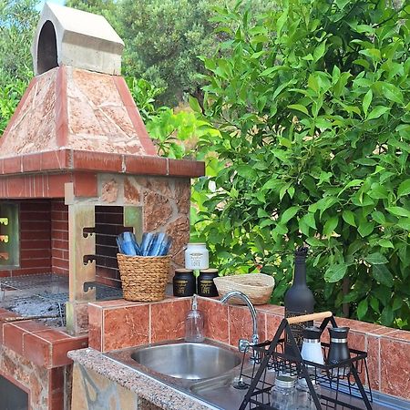 Sarti Thea Hotel Екстериор снимка